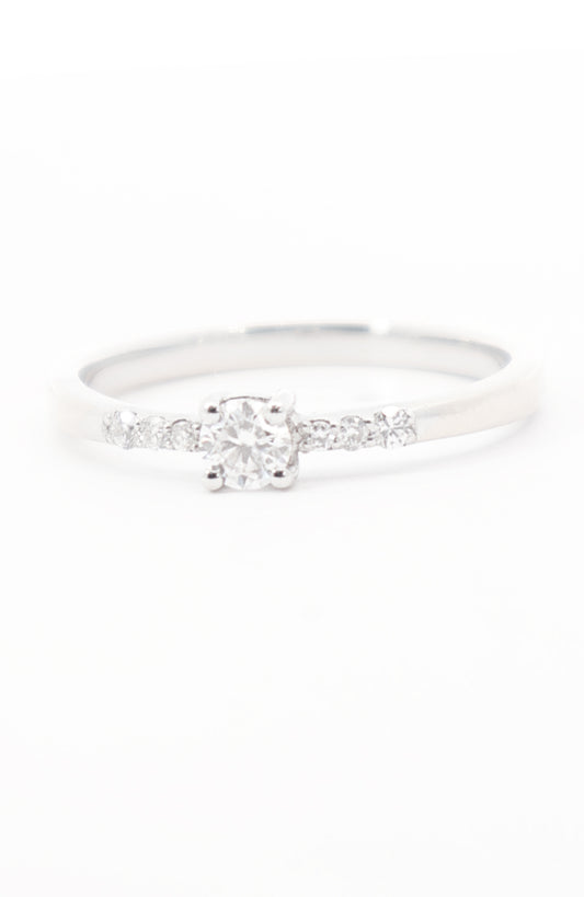 ANILLO DE COMPROMISO DIAMANTES ORO 18K
