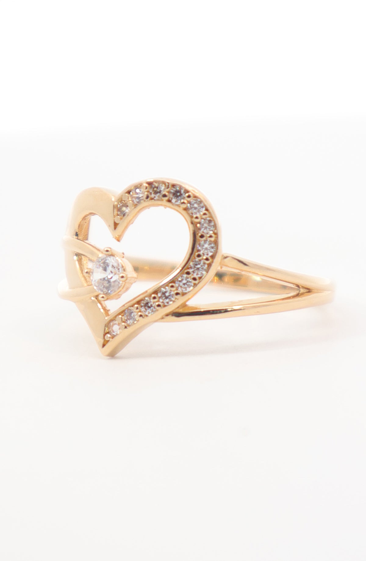 ANILLO CORAZON ORO AMARILLO 18K FLECHADO