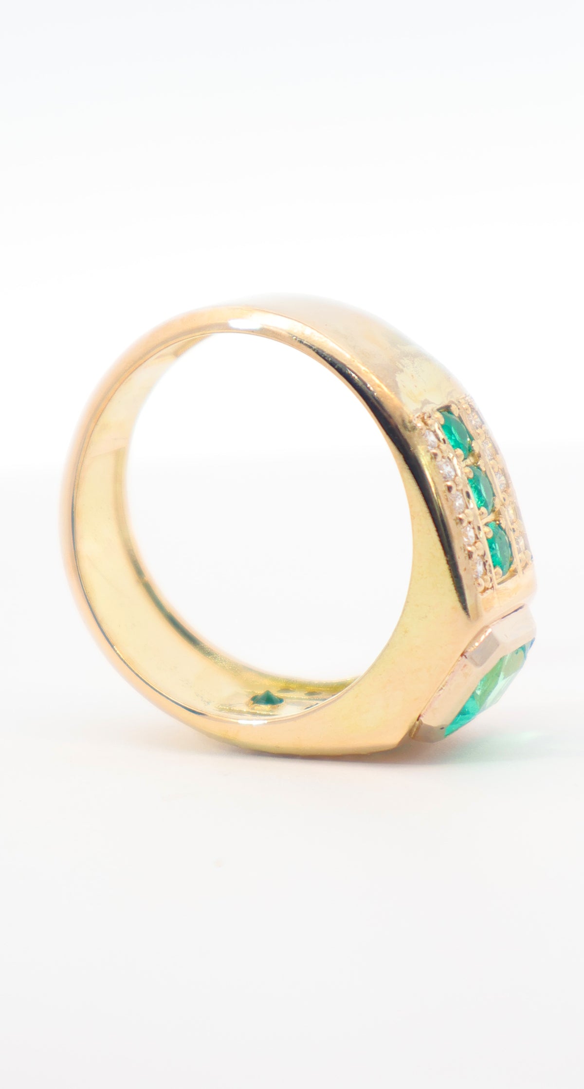 ANILLO UNICO ORO 18K ESMERALDAS NATURALES Y DIAMANTES