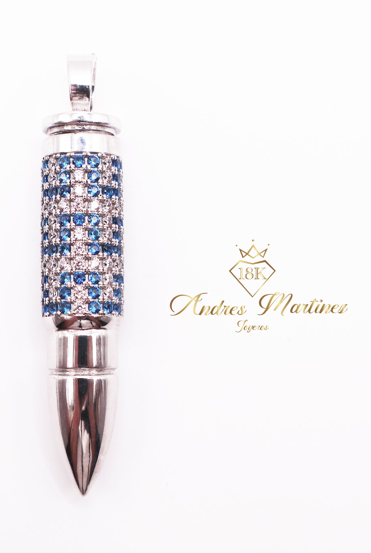 DIJE LLAMATIVO ORO BLANCO 18K