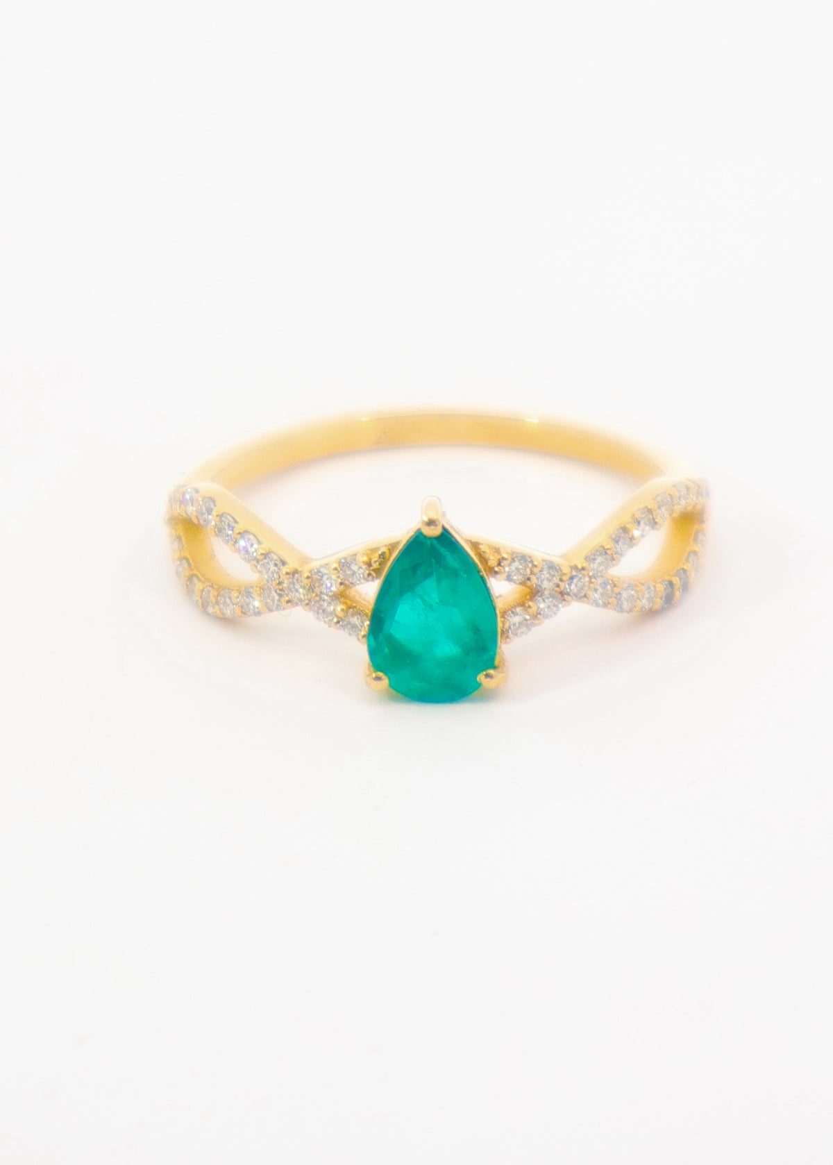 ANILLO ESMERALDAS Y DIAMANTES ORO 18K AMOR ETERNO